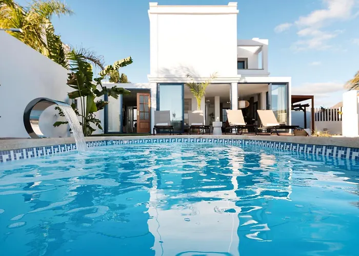 Zendaya * Yaiza (Lanzarote)